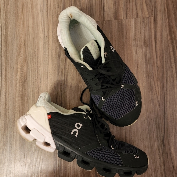 on running cloudflyer wide